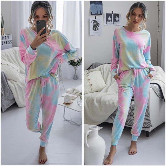 Rainbow tie dye lounge set - Picture 4 of 5